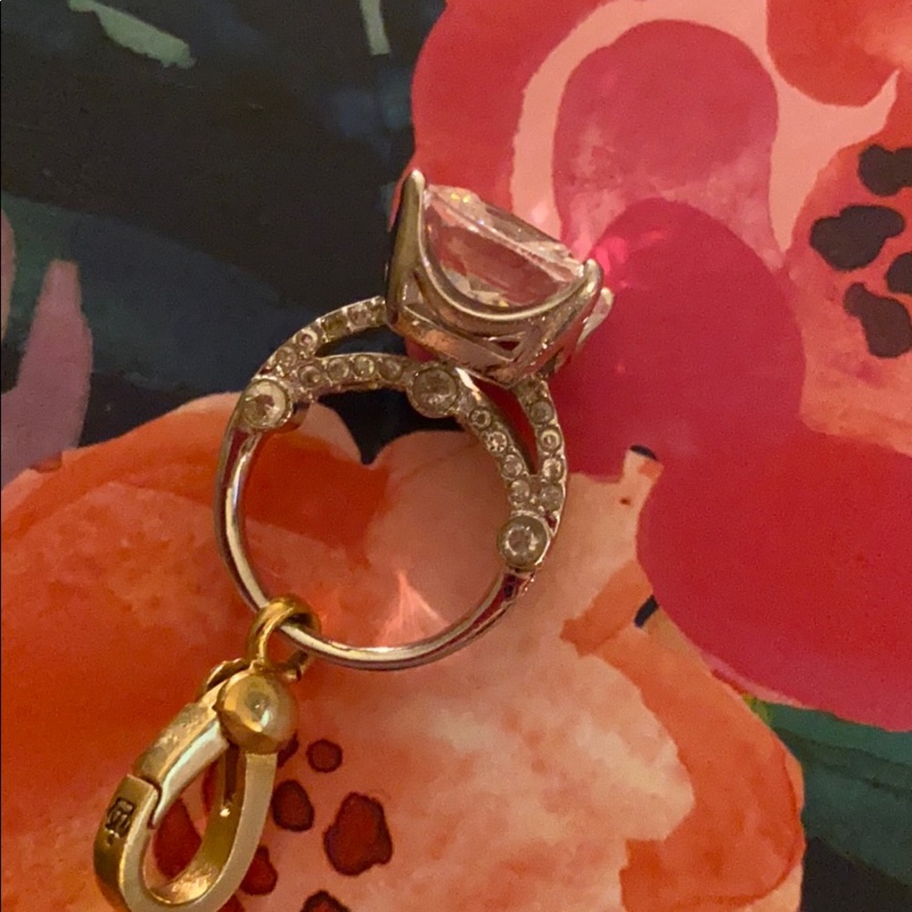 ♥️last price drop♥️Juicy Couture ring charm